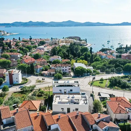 Premium Ventus Rosa - Mistral Garden Appartement